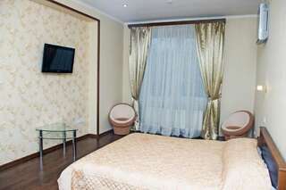Отель SV Park-Hotel Харьков Улучшенный двухместный номер с 1 кроватью-2